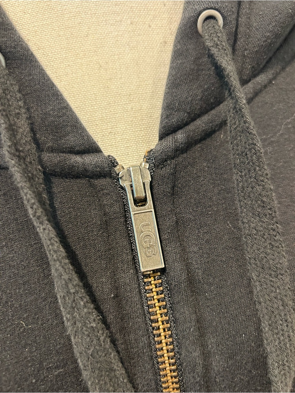 Ugg Clara Zip-Up Hoodie - Picture 4 of 13